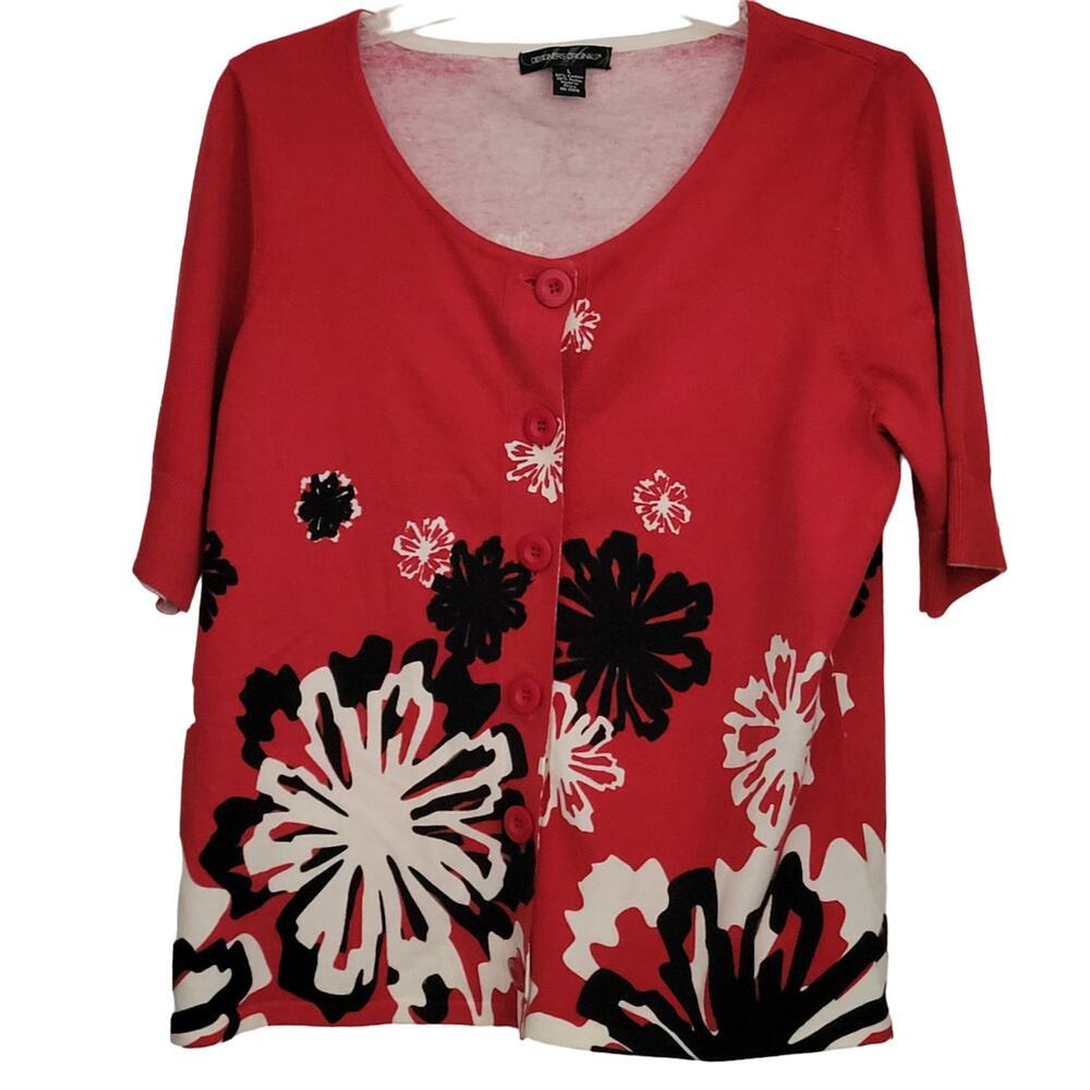Designers Original Large Large Red Shirt‎ with Black and White Bows or Flowers
